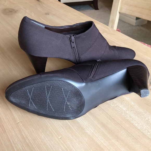 Impo Booties - Picture 4 of 4